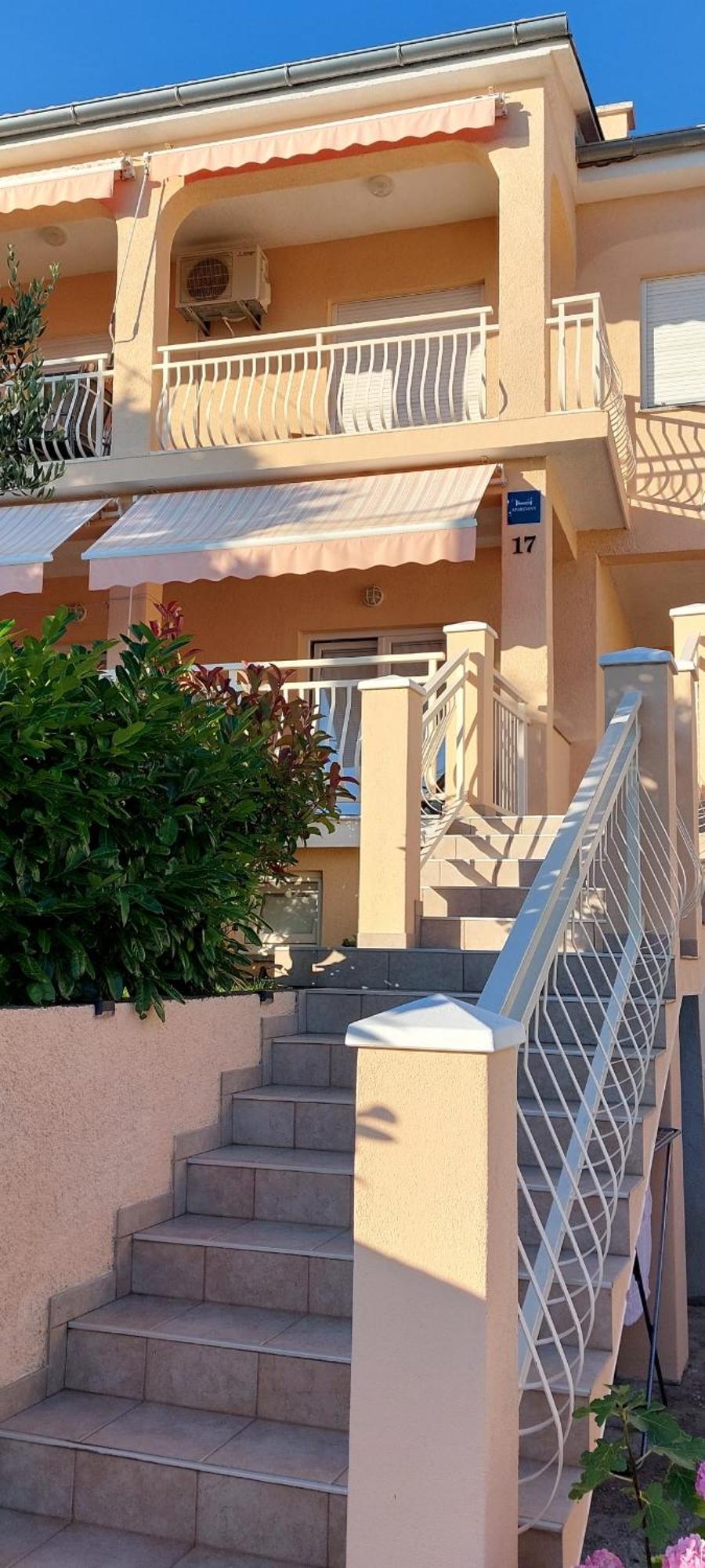 Karlo1 Apartment Zengg Kültér fotó