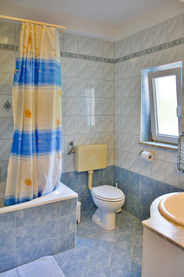 Karlo1 Apartment Zengg Kültér fotó